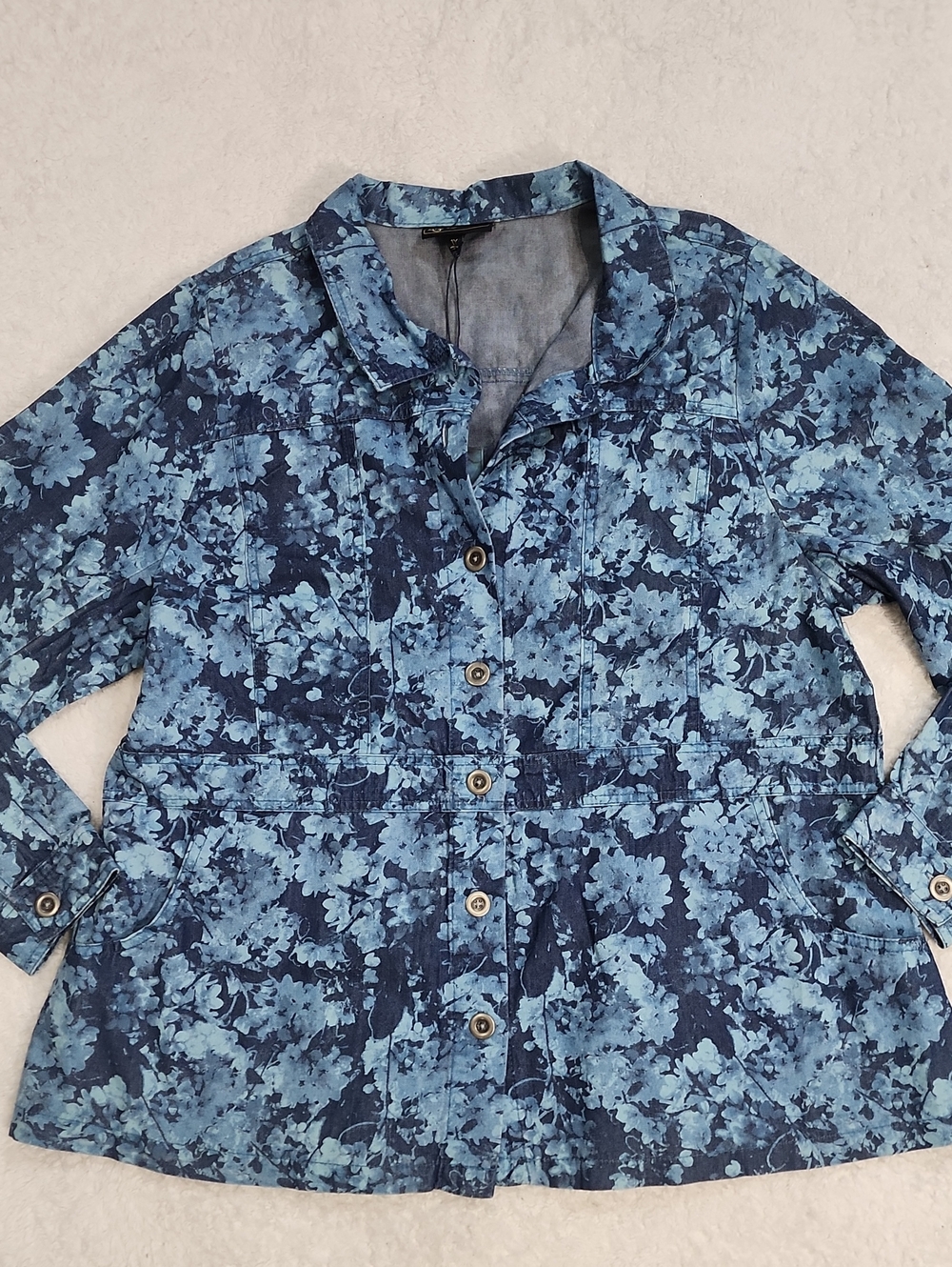 DG2 by Diane Gilman Women's SoftCell Elongated Utility Jacket Indigo Floral New